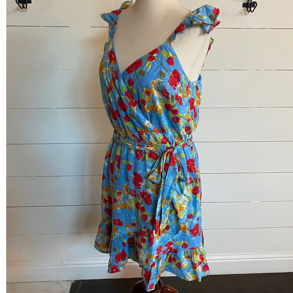 LC Lauren Conrad Summer Picnic Blue Red Floral Faux‎ Wrap Ruffle Dress M EUC - Picture 7 of 16